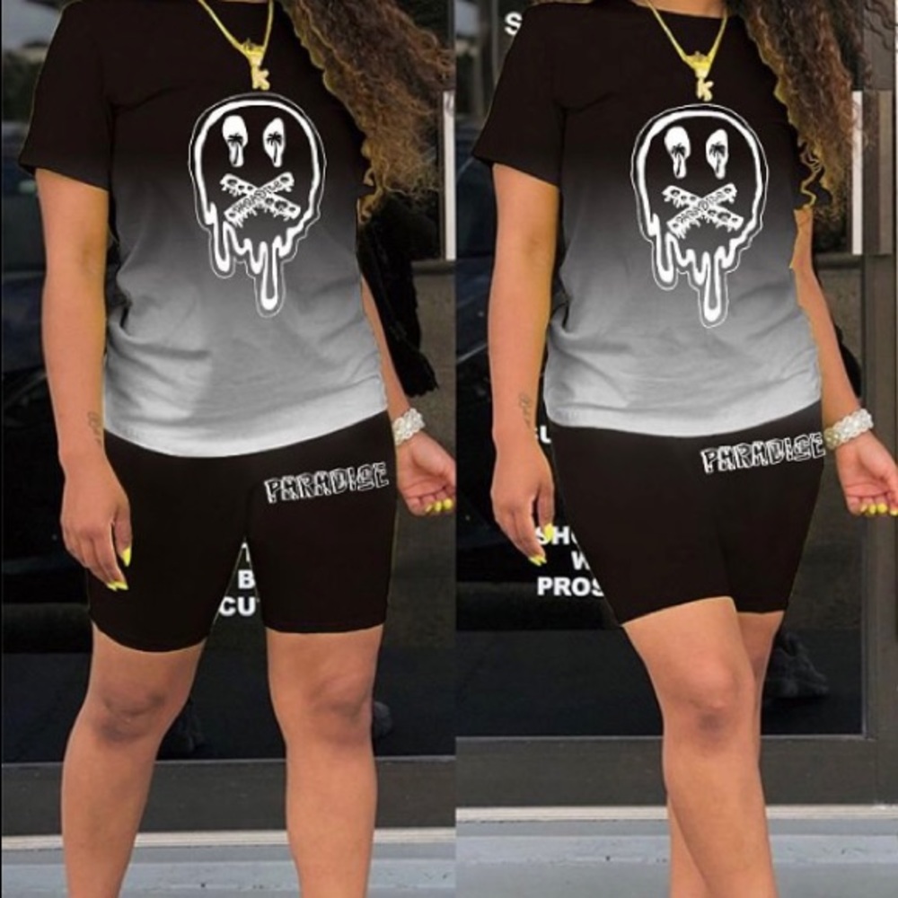 Black and white short set